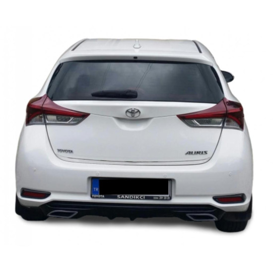 toyota-auris-yeni-kasa-difuzor-plastik